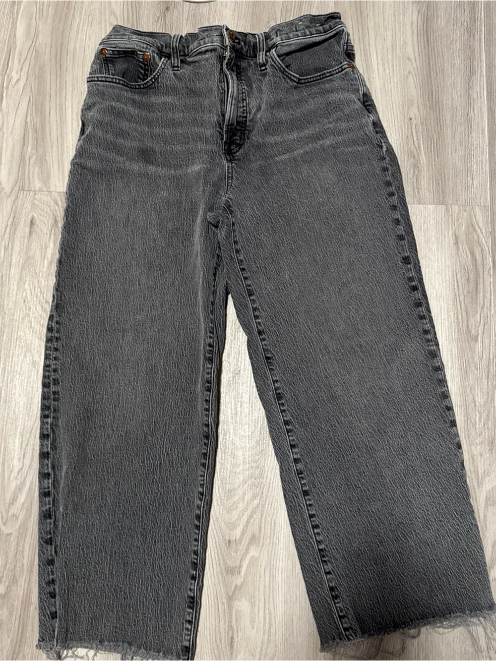 Madewell The Perfect Vintage Wide Leg Crop Jeans Gray Raw Hem Size 30